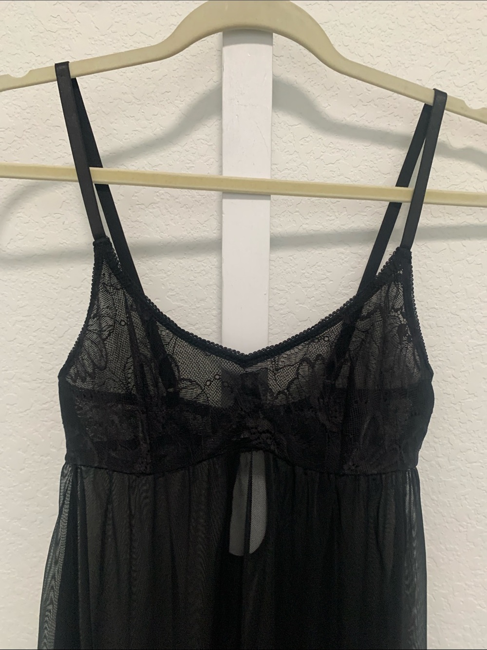 RACHEL Rachel Roy Black Lace & Mesh Chemise - Picture 3 of 8